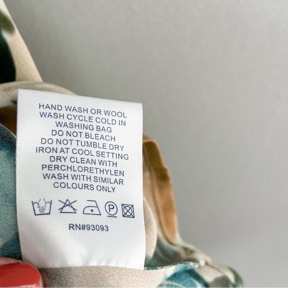 Tyler Boe Petra 100% Silk Floral 3/4 Sleeve Dress Sz 6 - Picture 13 of 16